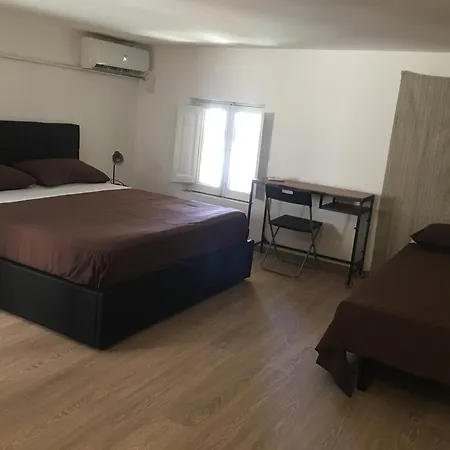 Apartment Bohemian Terrace Downtown Catania